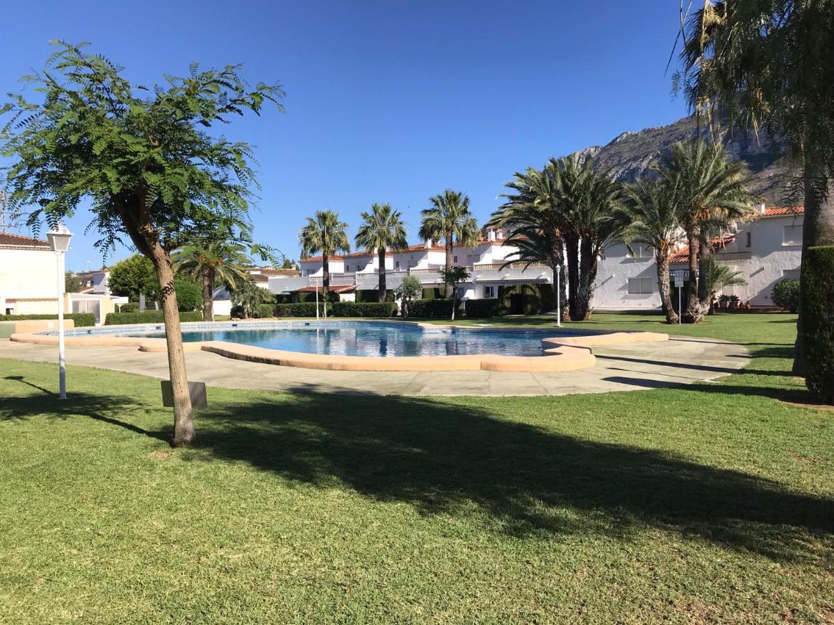 Studio Tipo Loft Con Vista Al Montgo Dénia Buitenkant foto